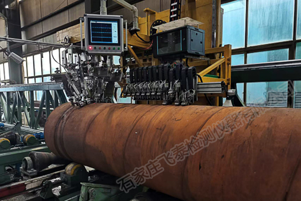 焊管超聲探傷檢測設備.jpg 焊管超聲探傷檢測設備.jpg